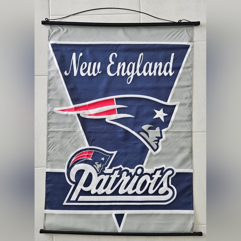 New England PATRIOTS Football Satin Polyester wall banner size 31" × 41"